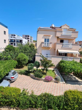 Apartments Kala